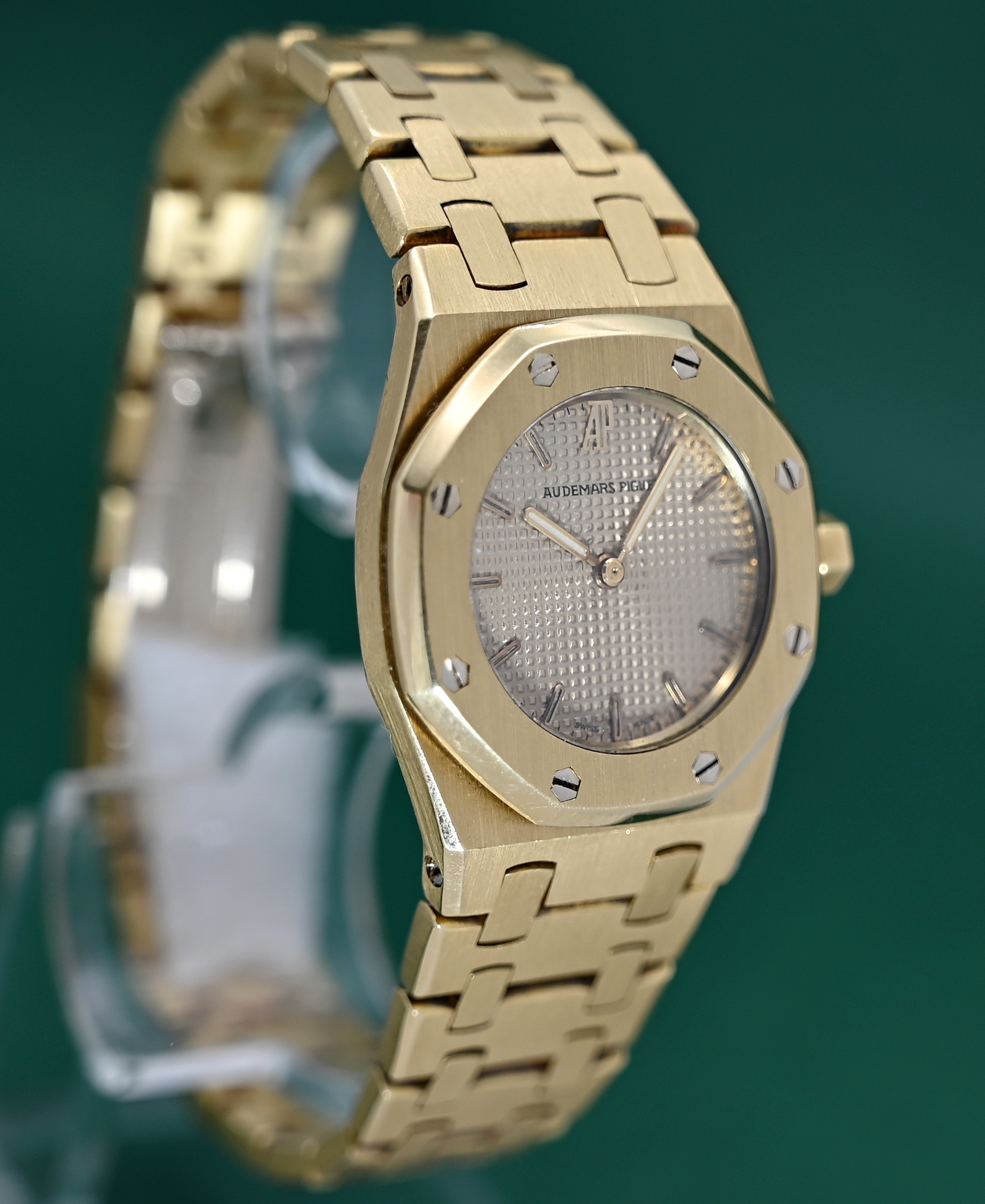 Royal Oak 26mm Lady 18k Yellow Gold - Ora24